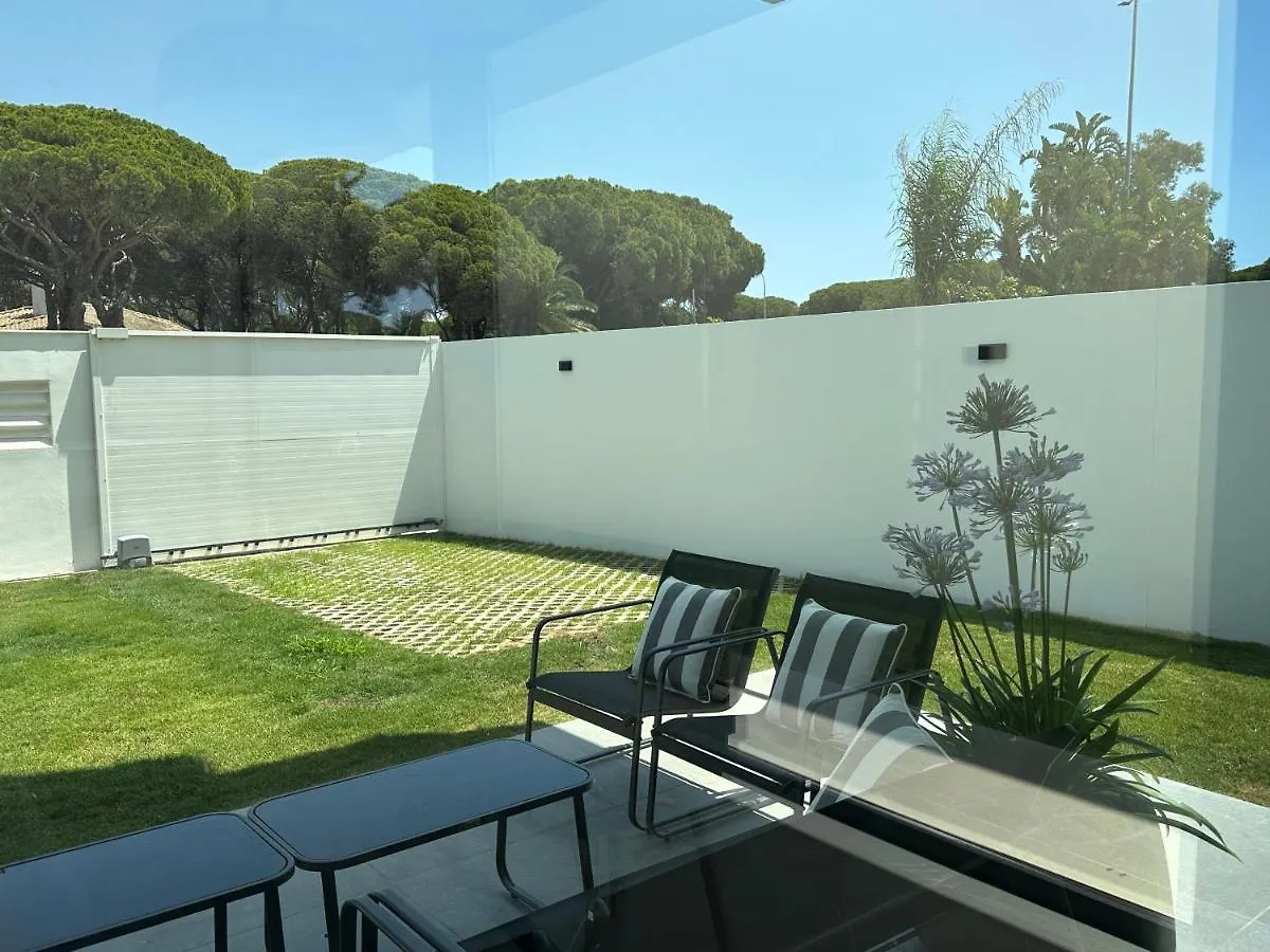 Villa Sarah Barrosa Playa Chiclana de la Frontera 0*,  Spanyolország